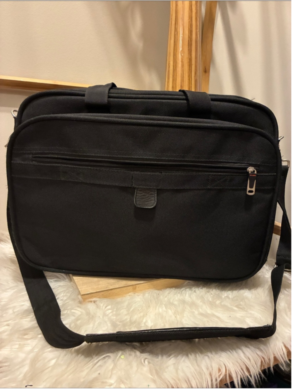 Bugatti Black Men's Laptop Briefcase Bag - Picture 8 of 8